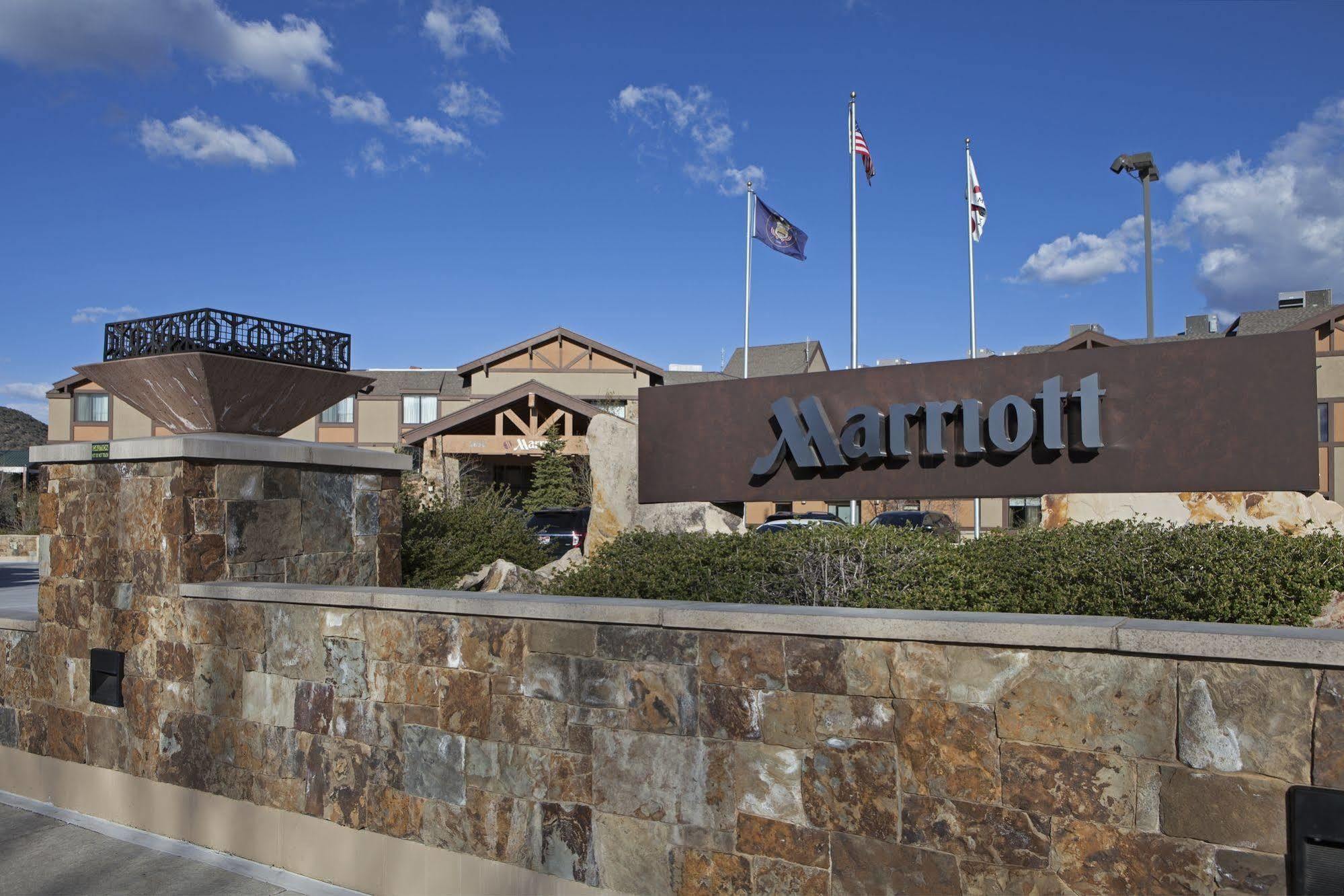Sheraton Park City Bagian luar foto